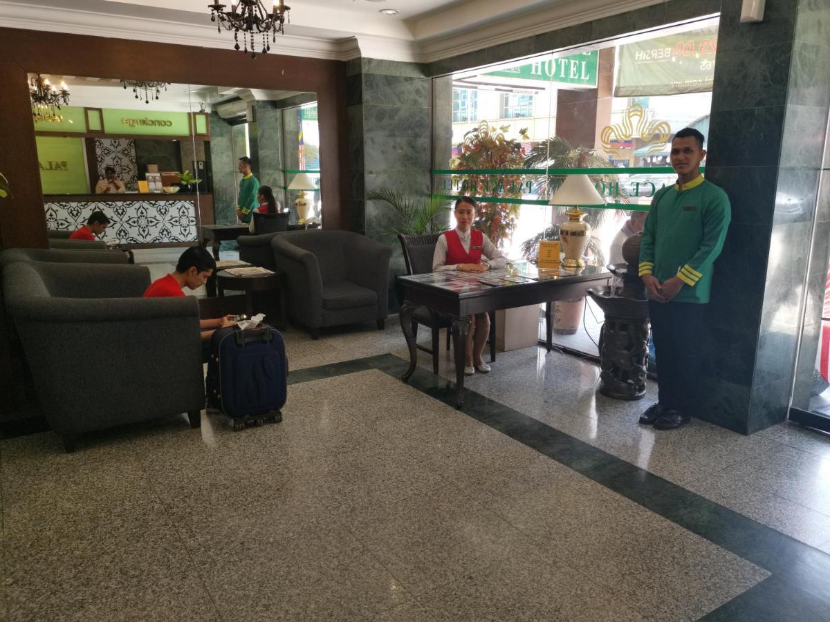 Palace Hotel Kuala Lumpur Bagian luar foto