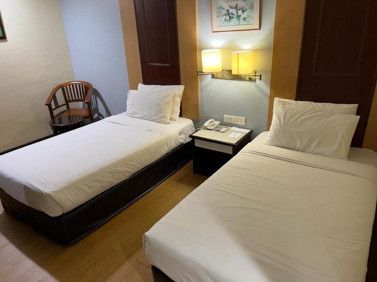 Palace Hotel Kuala Lumpur Bagian luar foto