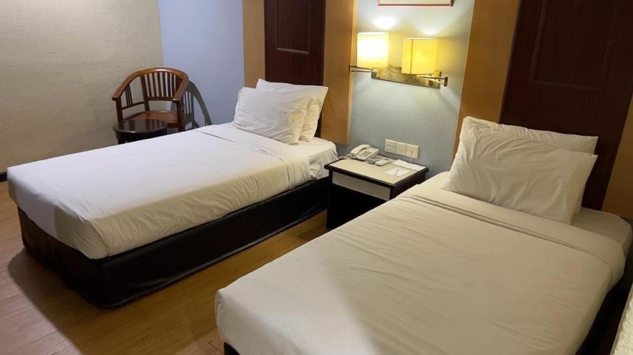 Palace Hotel Kuala Lumpur Bagian luar foto