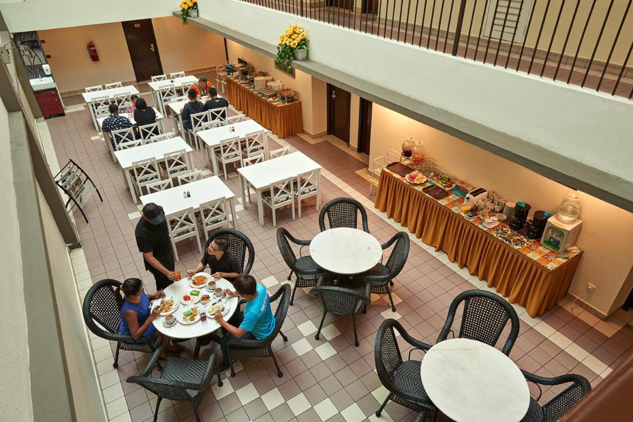 Palace Hotel Kuala Lumpur Bagian luar foto