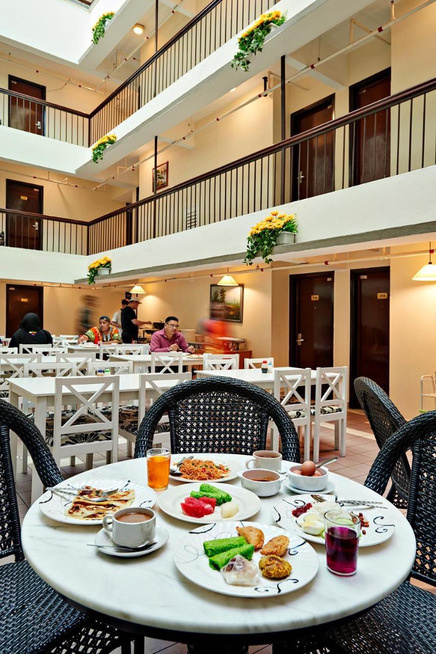 Palace Hotel Kuala Lumpur Bagian luar foto